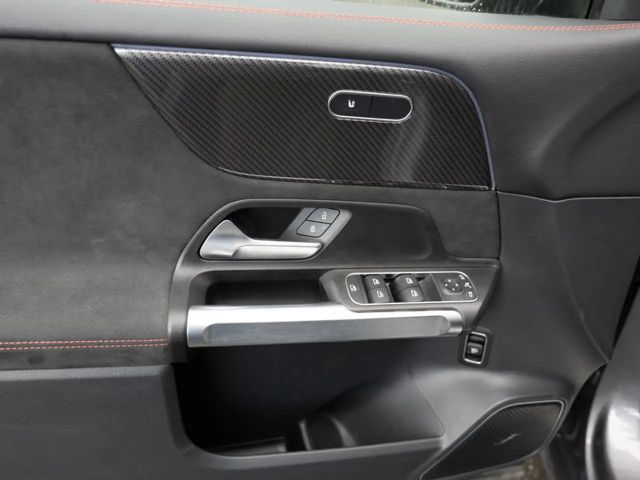 Mercedes-Benz GLB 35 AMG 4MATIC AMG Line