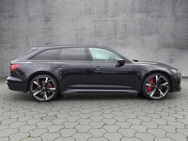 Audi RS6 Avant Quattro