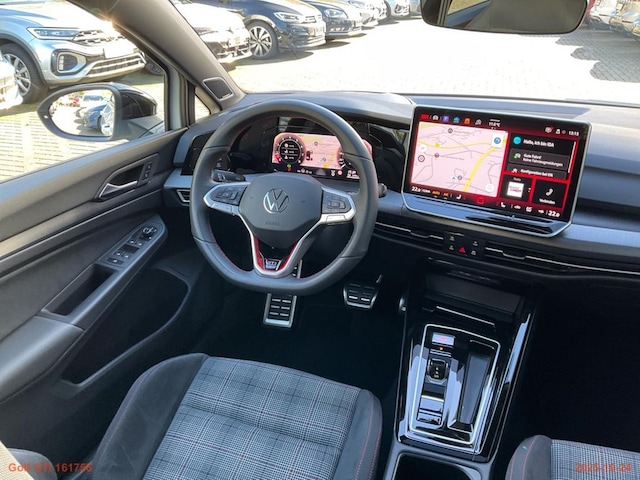 Volkswagen Golf 2.0 TSI DSG GTI Style