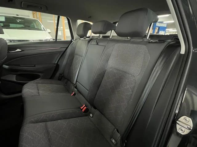 Volkswagen Golf 2.0 TDI Golf VIII Life Variant