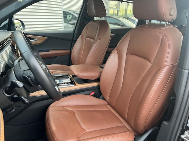 Audi Q7 55 TFSI Hybride Quattro