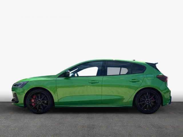 Ford Focus EcoBoost ST Line