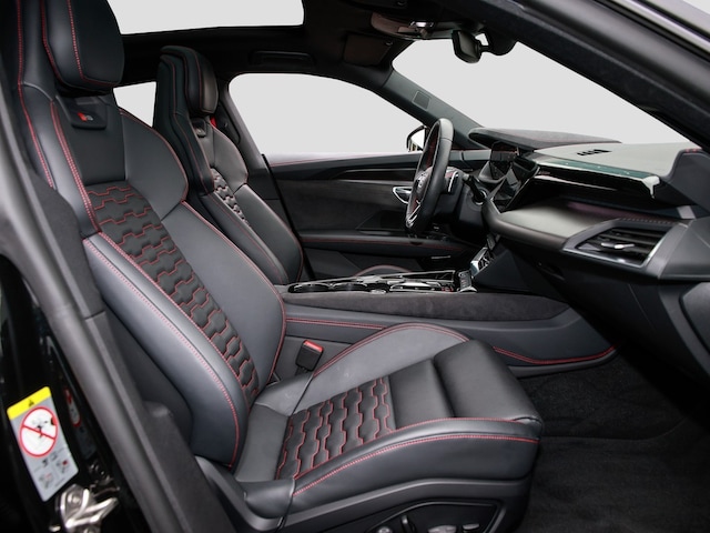 Audi RS e-tron GT Quattro