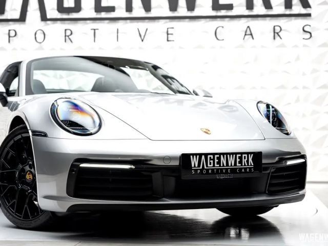 Porsche 992 4 Cabrio Targa