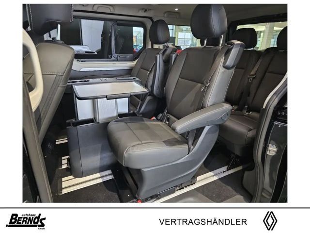 Renault Trafic Blue EDC Spaceclass