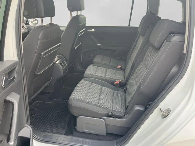 Volkswagen Touran DSG Life