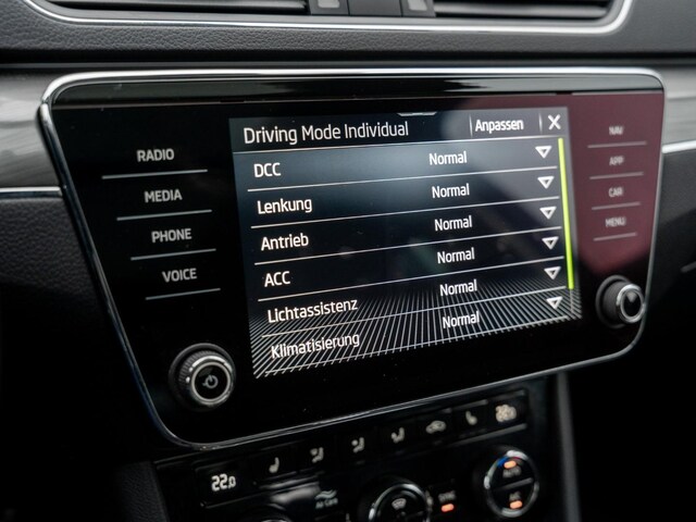 Skoda Superb 2.0 TDI Combi