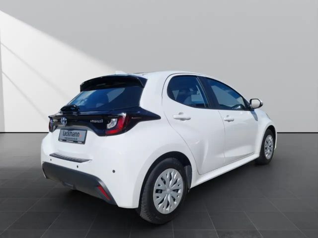 Toyota Yaris Business Hybride