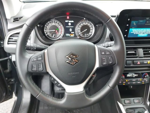 Suzuki S-Cross AllGrip Hybrid