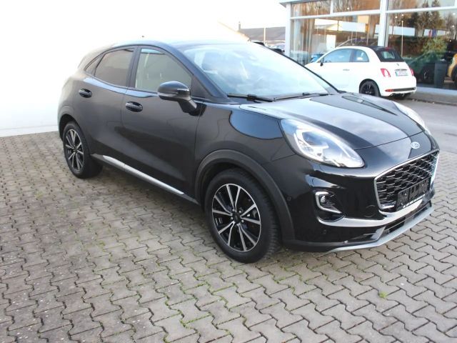 Ford Puma EcoBoost Titanium