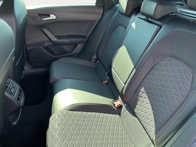 Seat Leon 2.0 TDI FR-lijn Sportstourer