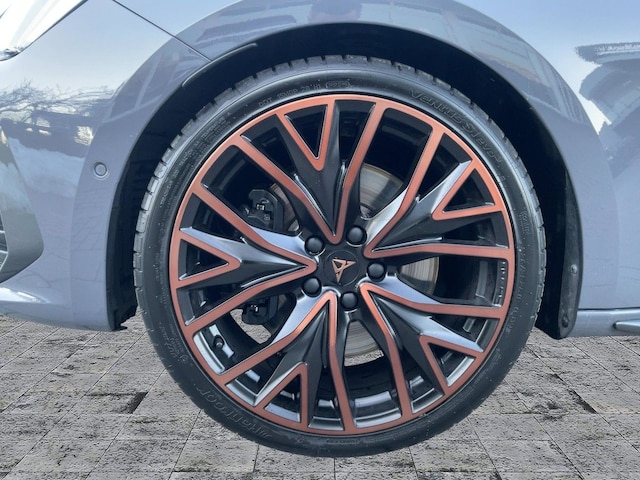 Cupra Leon 2.0 TSI DSG VZ