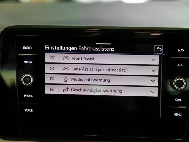 Volkswagen T-Roc 1.0 TSI Life Plus