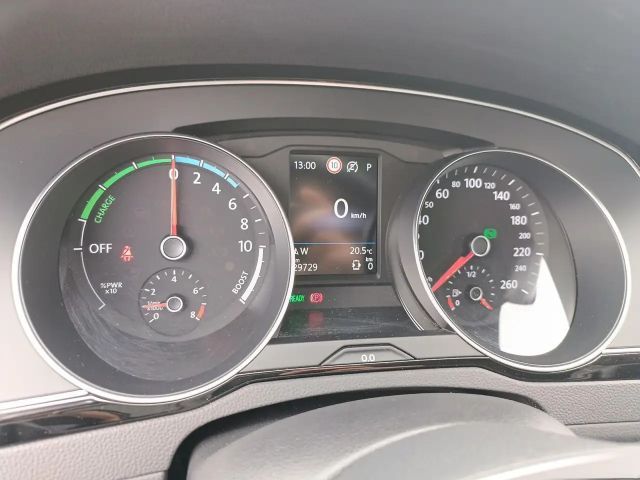 Volkswagen Passat DSG GTE Variant