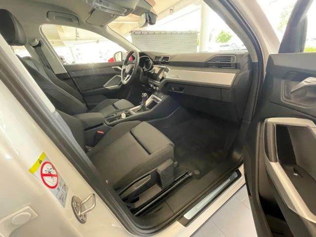 Audi Q3 35 TFSI S-Tronic