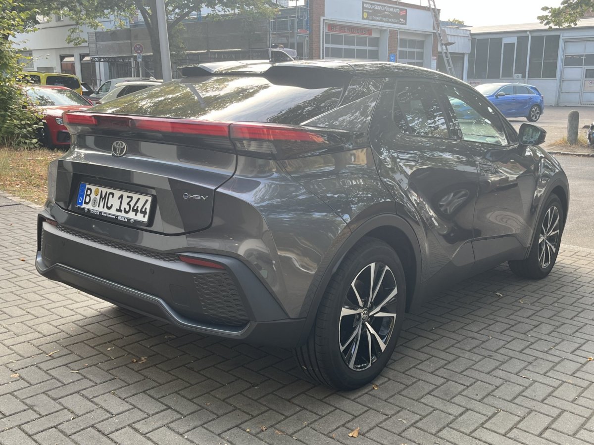 Toyota C-HR 5-deurs Team D Technik