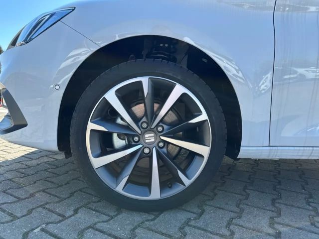 Seat Leon 1.5 eTSI DSG FR-lijn