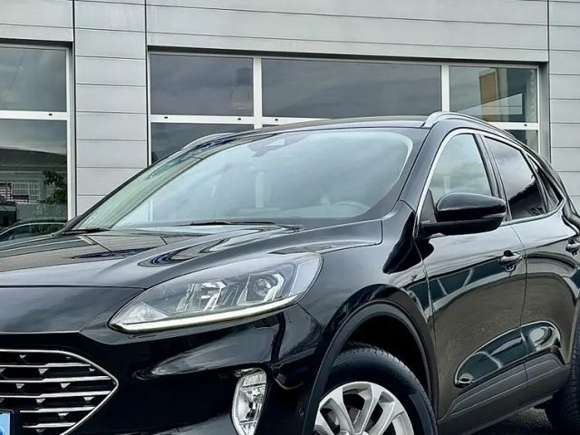 Ford Kuga AWD Titanium