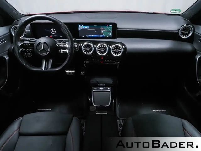 Mercedes-Benz A 250 4MATIC AMG Line