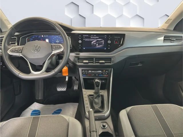 Volkswagen Polo 1.0 TSI DSG Style