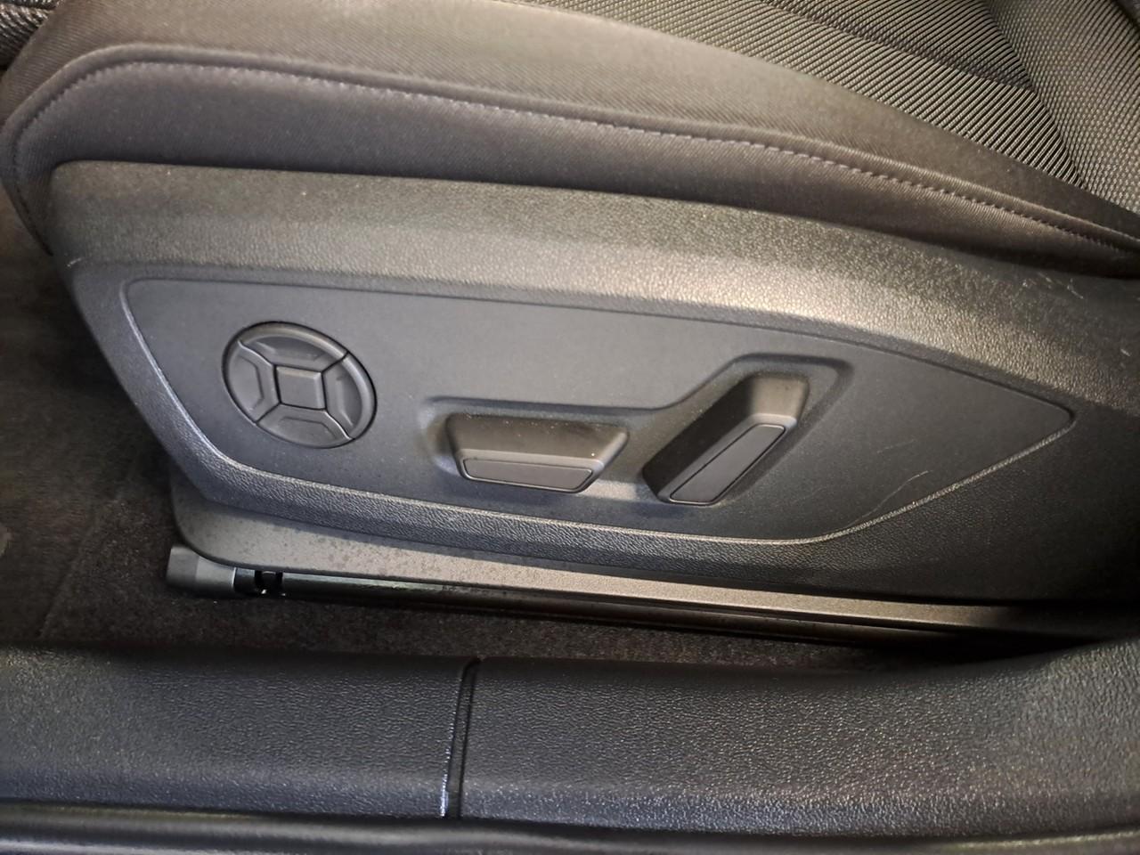 Audi A3 35 TFSI S-Line S-Tronic Sedan Sportback