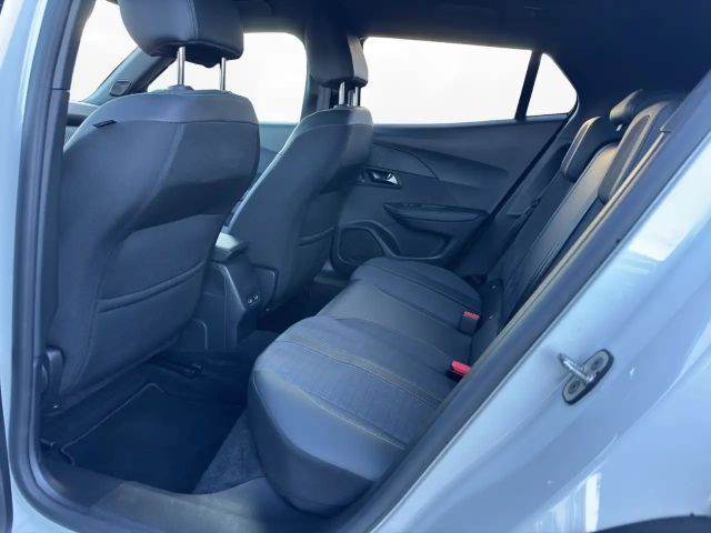 Peugeot E-2008 Allure Pack