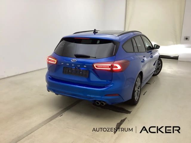 Ford Focus ST Line Wagon