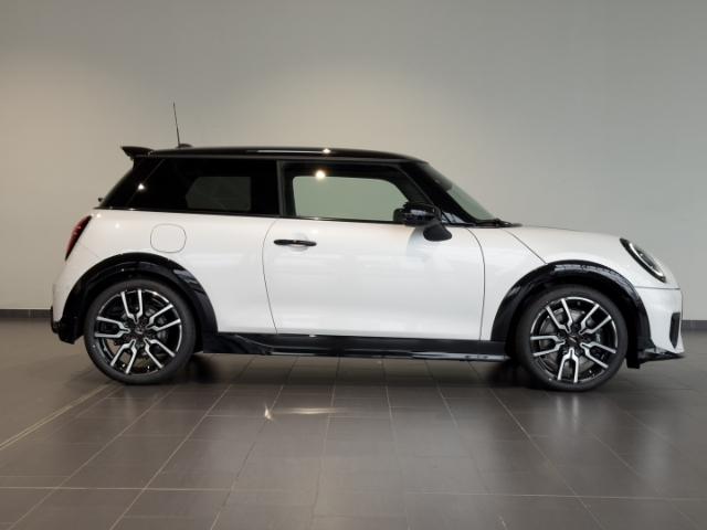 MINI Cooper S John Cooper Works