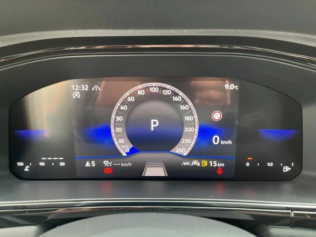 Volkswagen T-Roc 1.5 TSI DSG R-Line