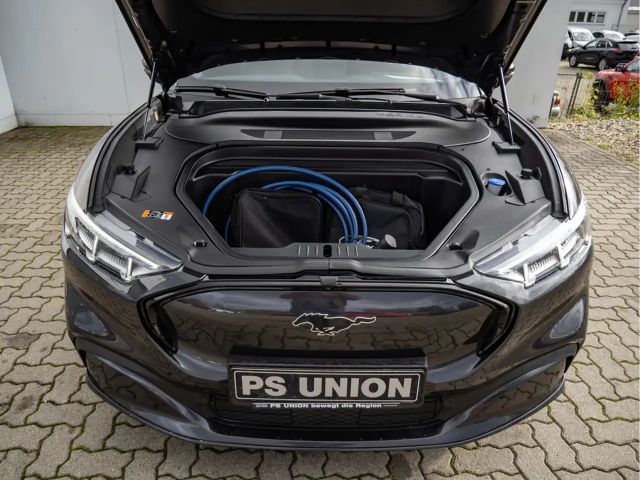 Ford Mustang Mach-E AWD