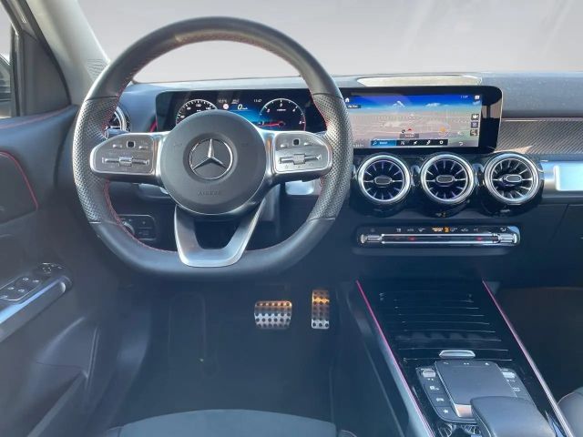 Mercedes-Benz GLB 200 4MATIC GLB 200 d