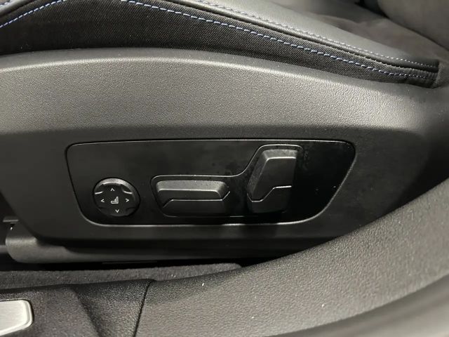 BMW 120 120d M-Sport Sedan