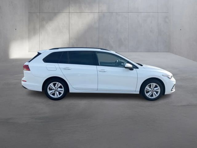 Volkswagen Golf DSG Life Variant