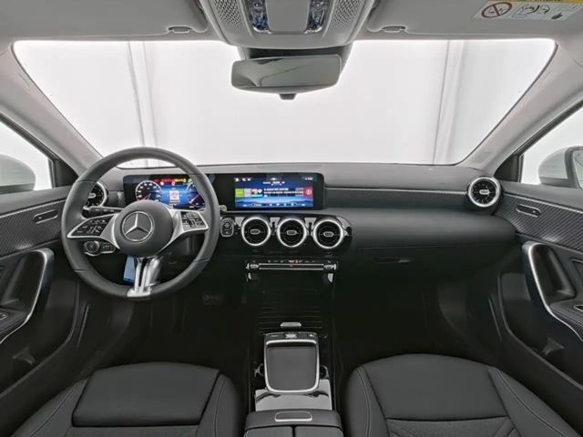 Mercedes-Benz A 200 Progressive