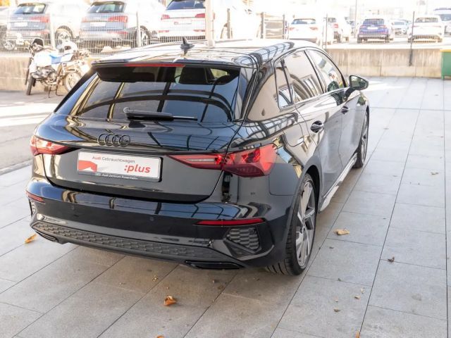 Audi A3 35 TFSI S-Line Sedan Sportback