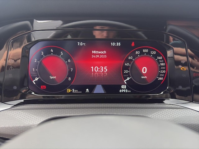 Volkswagen Golf 2.0 TSI GTI