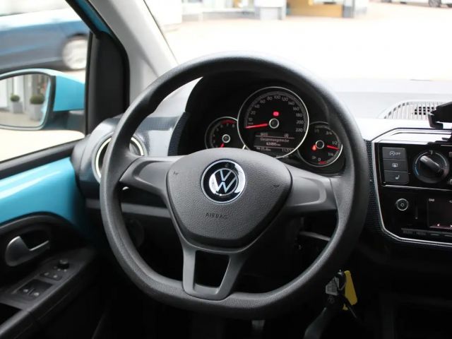 Volkswagen up! Move Move up!