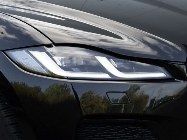 Jaguar F-Pace AWD D300 R-Dynamic S