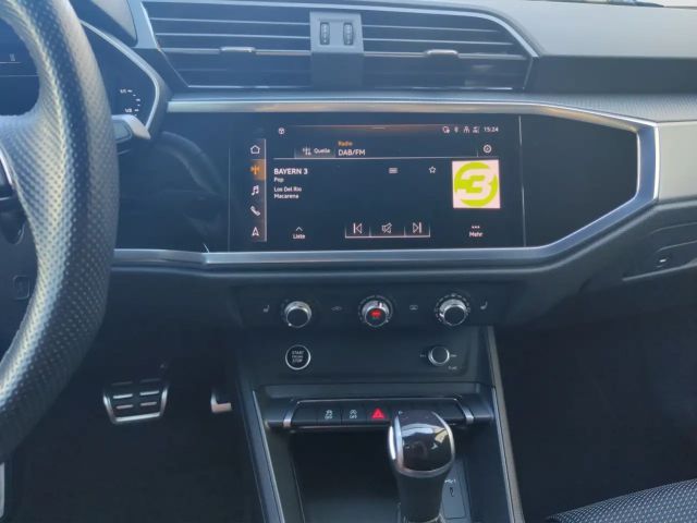 Audi Q3 40 TFSI S-Line