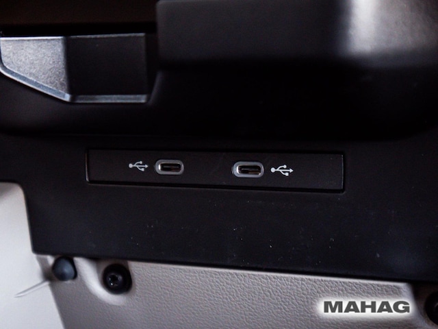 Volkswagen Multivan DSG T7