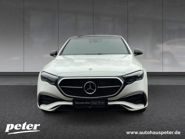 Mercedes-Benz E 200 AMG Line Sedan