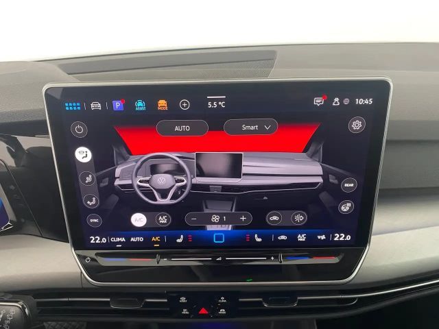 Volkswagen Golf Business DSG Variant