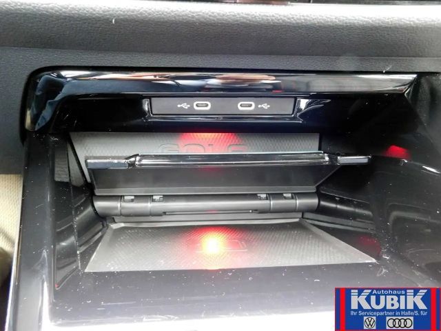 Volkswagen Golf 2.0 TSI DSG GTI Golf VIII