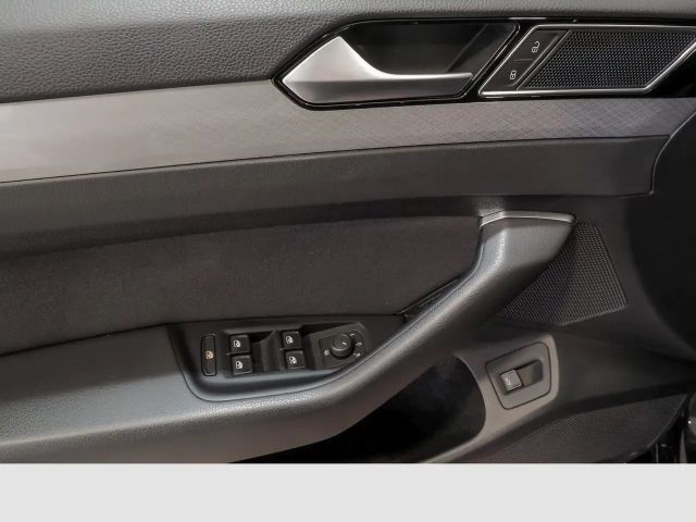 Volkswagen Passat 2.0 TDI Business DSG Variant