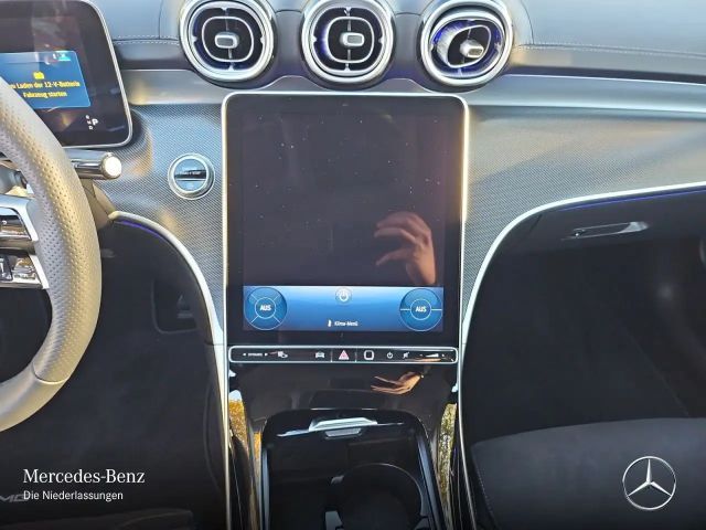 Mercedes-Benz C 180 AMG Line Sedan