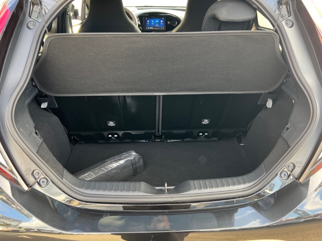 Toyota Aygo X 5-deurs Basis