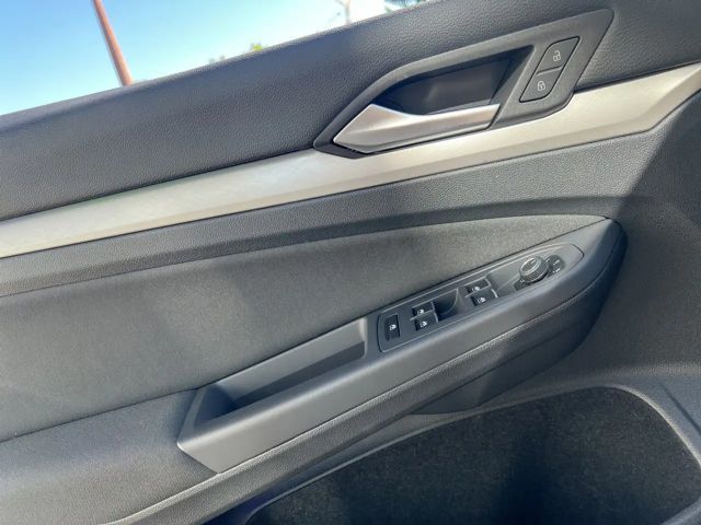 Volkswagen Golf Golf VIII Life