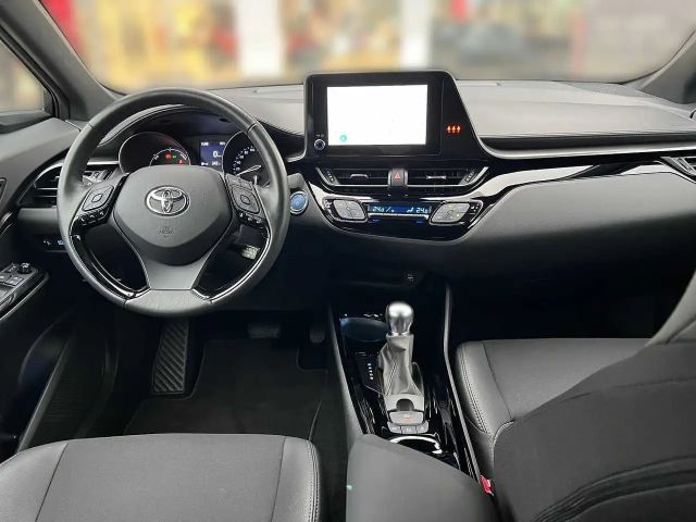 Toyota C-HR Hybride Team D