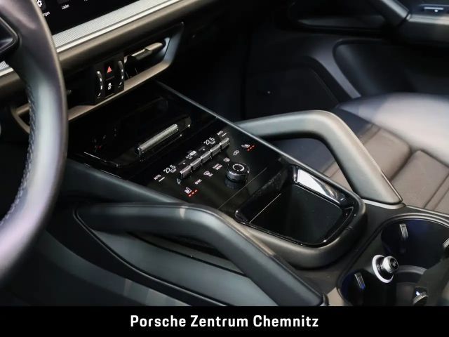 Porsche Cayenne E-Hybrid S