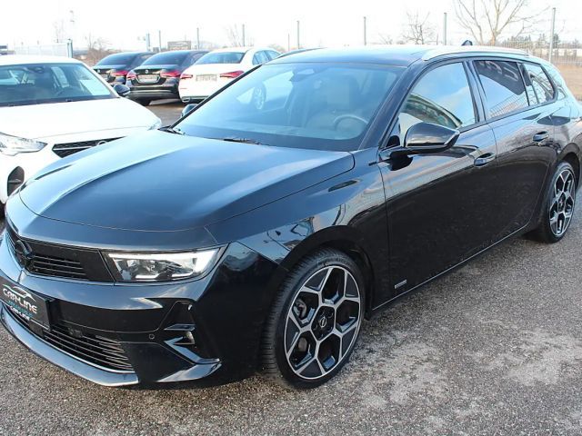 Opel Astra Sports Tourer Ultimate